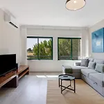 Salgados House Appartement