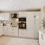 Salgados House *